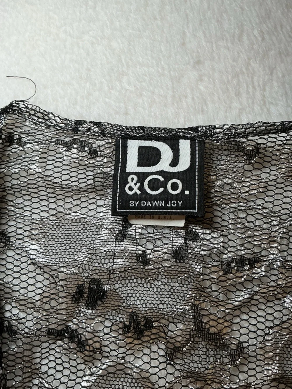 Silver Lace Cropped Bolero Shrug - Picture 5 of 10